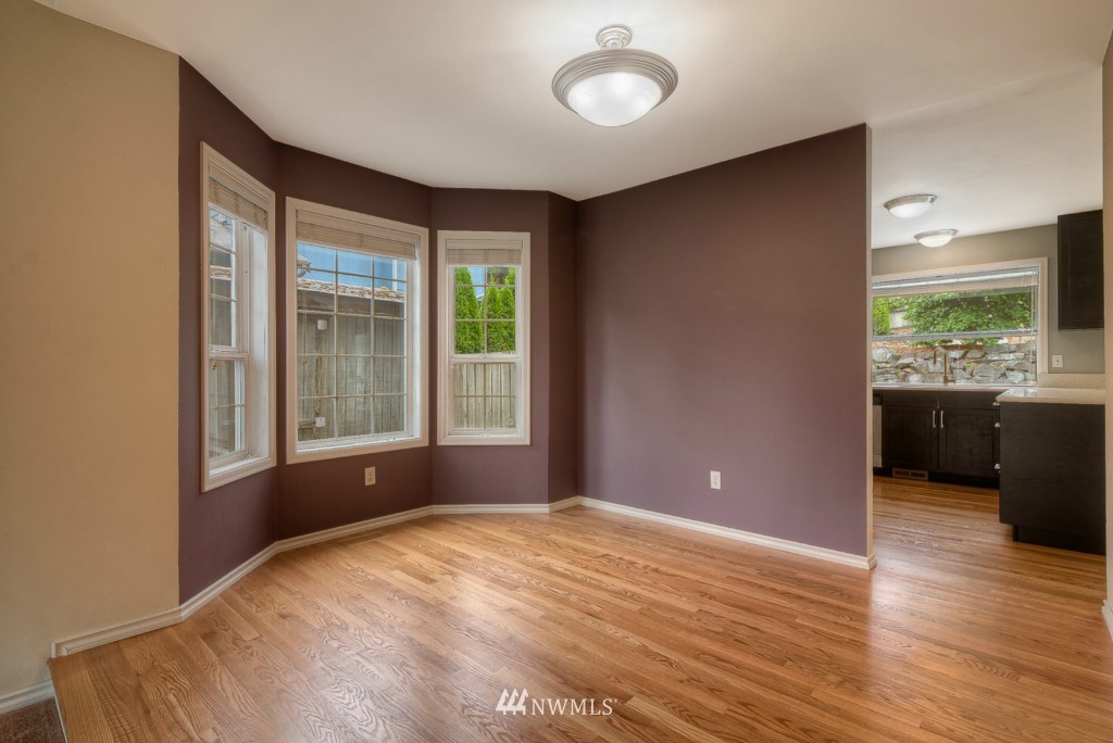 7412 Vandermark Road East Bonney Lake, WA 98391 - Photo 4 of 20 Gallery Image 4