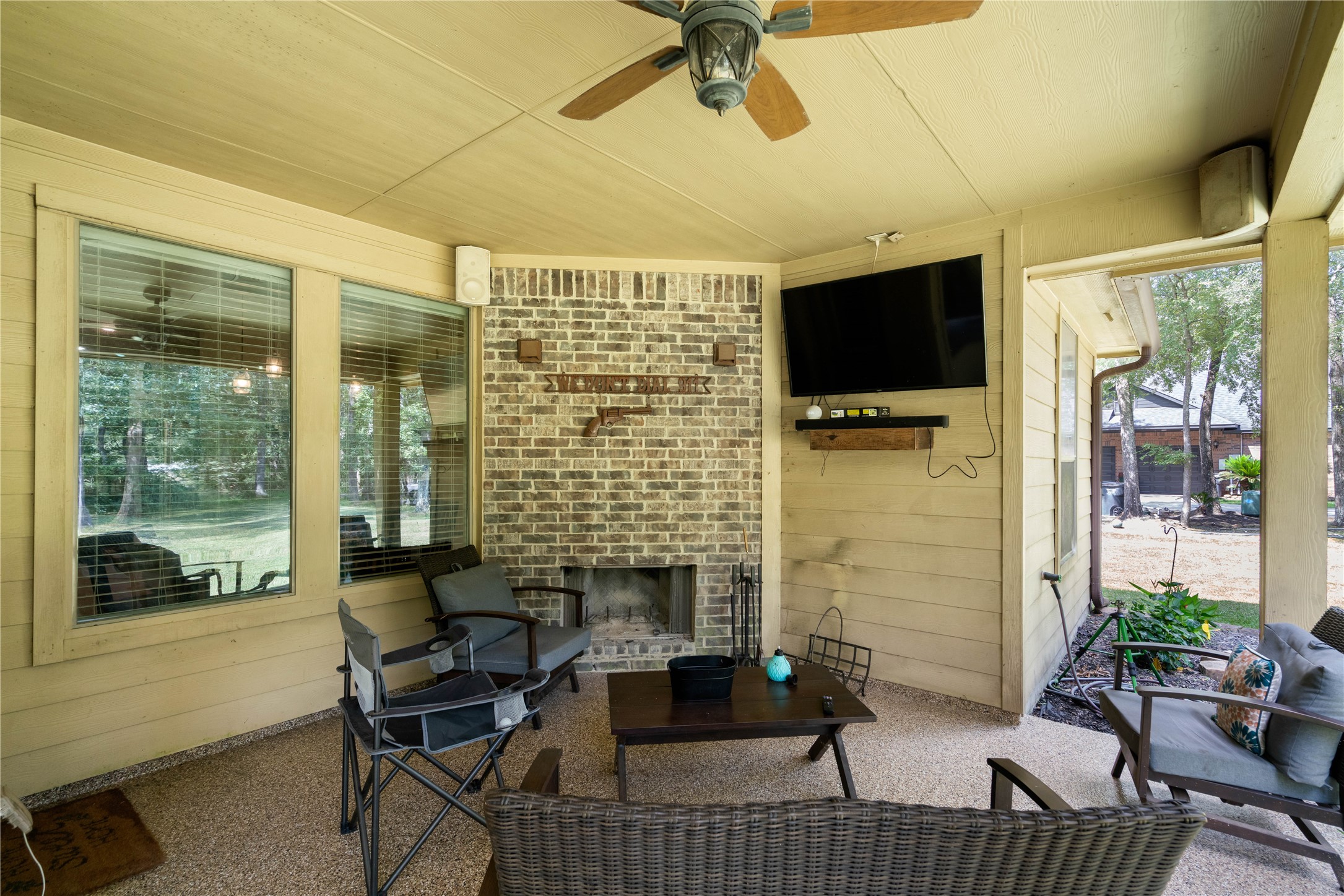 26806 Winding River Trail Huffman, TX 77336 - Photo 25 of 40 covered patio for entertaining