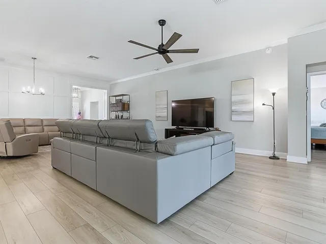 $873,900 | 7718 Brian Etheredge Way, The Villages, FL 34762