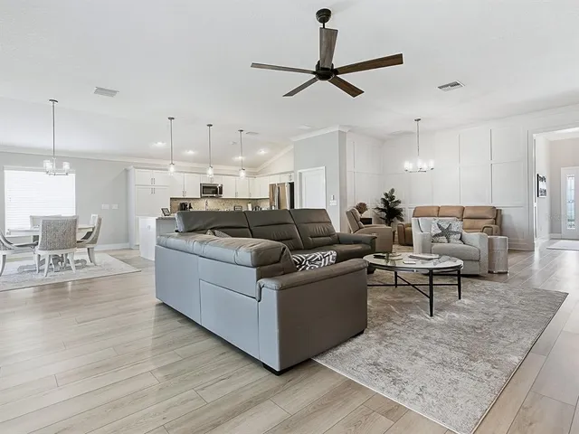 $873,900 | 7718 Brian Etheredge Way, The Villages, FL 34762