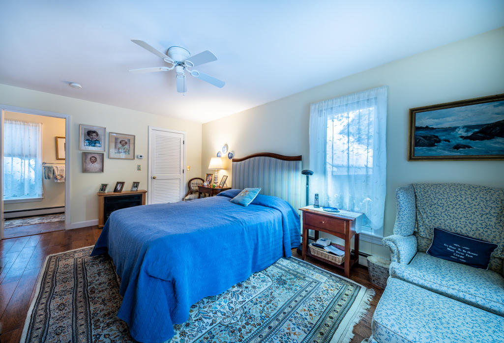 42 Foreside Common Road, Unit 42 Falmouth, ME 04105 - Photo 22 of 33 40 Foreside Common-19