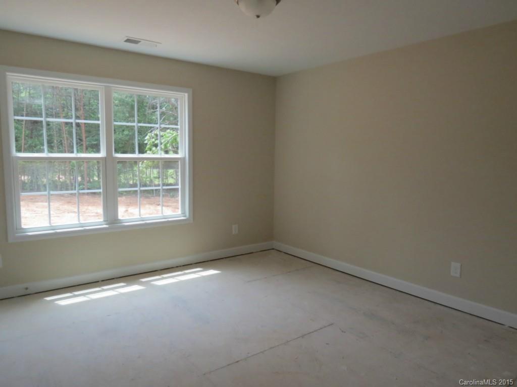 2262 Kingsburry Road York, SC 29745 - Photo 12 of 18 Gallery Image 12