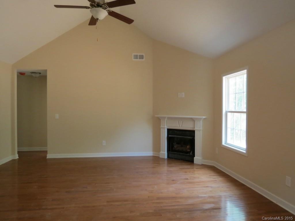 2262 Kingsburry Road York, SC 29745 - Photo 14 of 18 Gallery Image 14