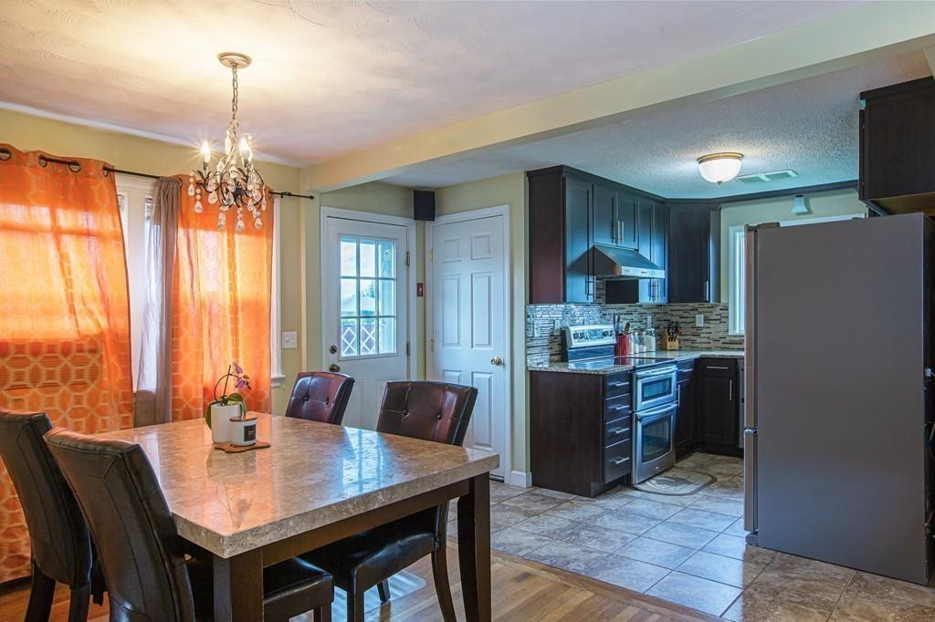 8 Buttaro Road Woburn, MA 01801 - Photo 6 of 28 Gallery Image 6