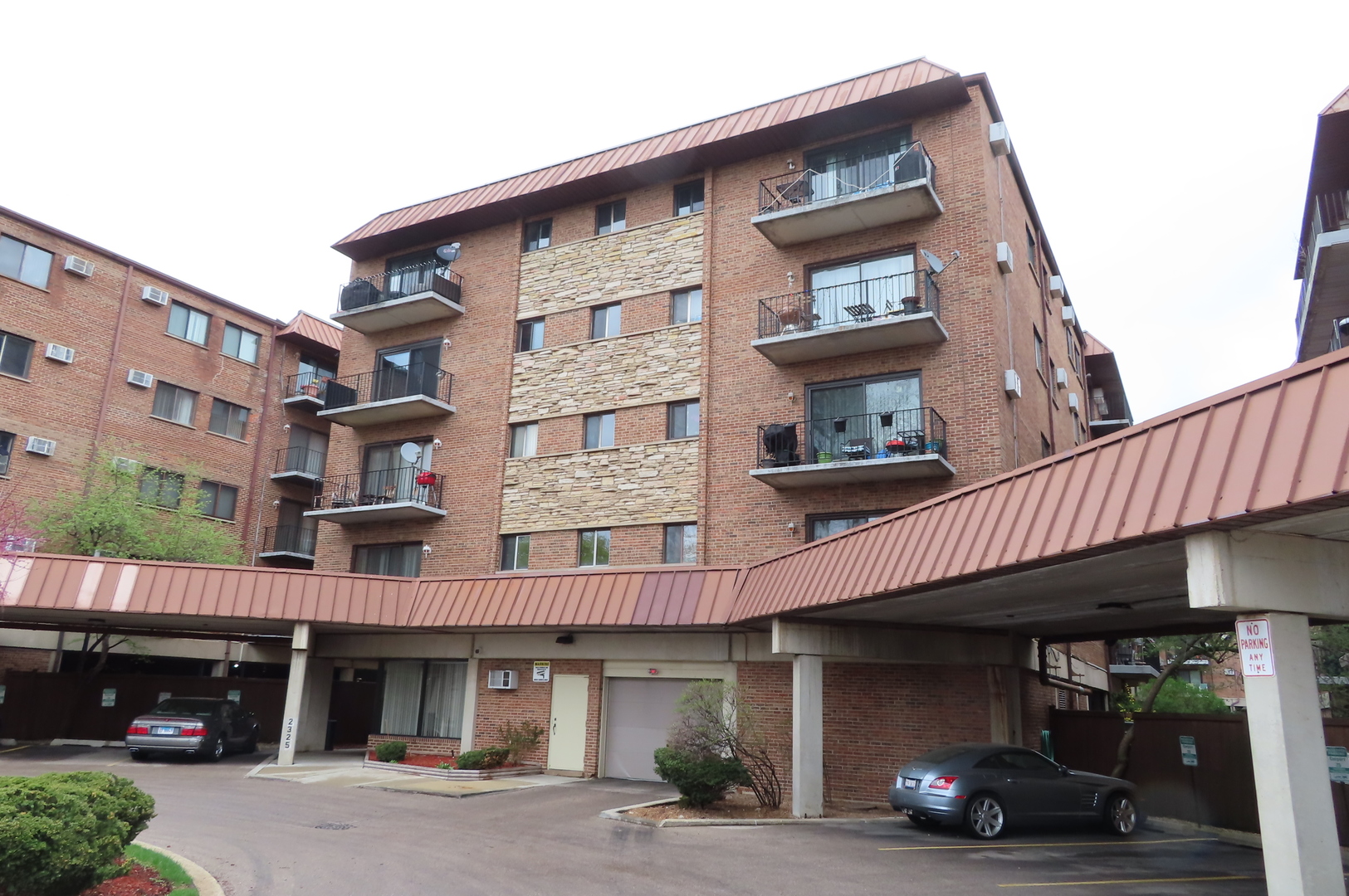 2325 North Neva Avenue, Unit 312B Chicago, IL 60707 - Photo 1 of 25