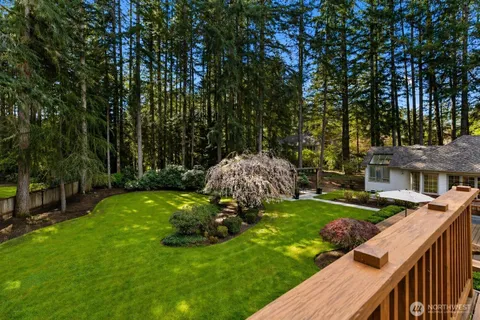 $2,099,950 | 14329 194th Avenue Northeast, Woodinville, WA 98077