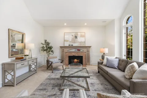 $2,099,950 | 14329 194th Avenue Northeast, Woodinville, WA 98077