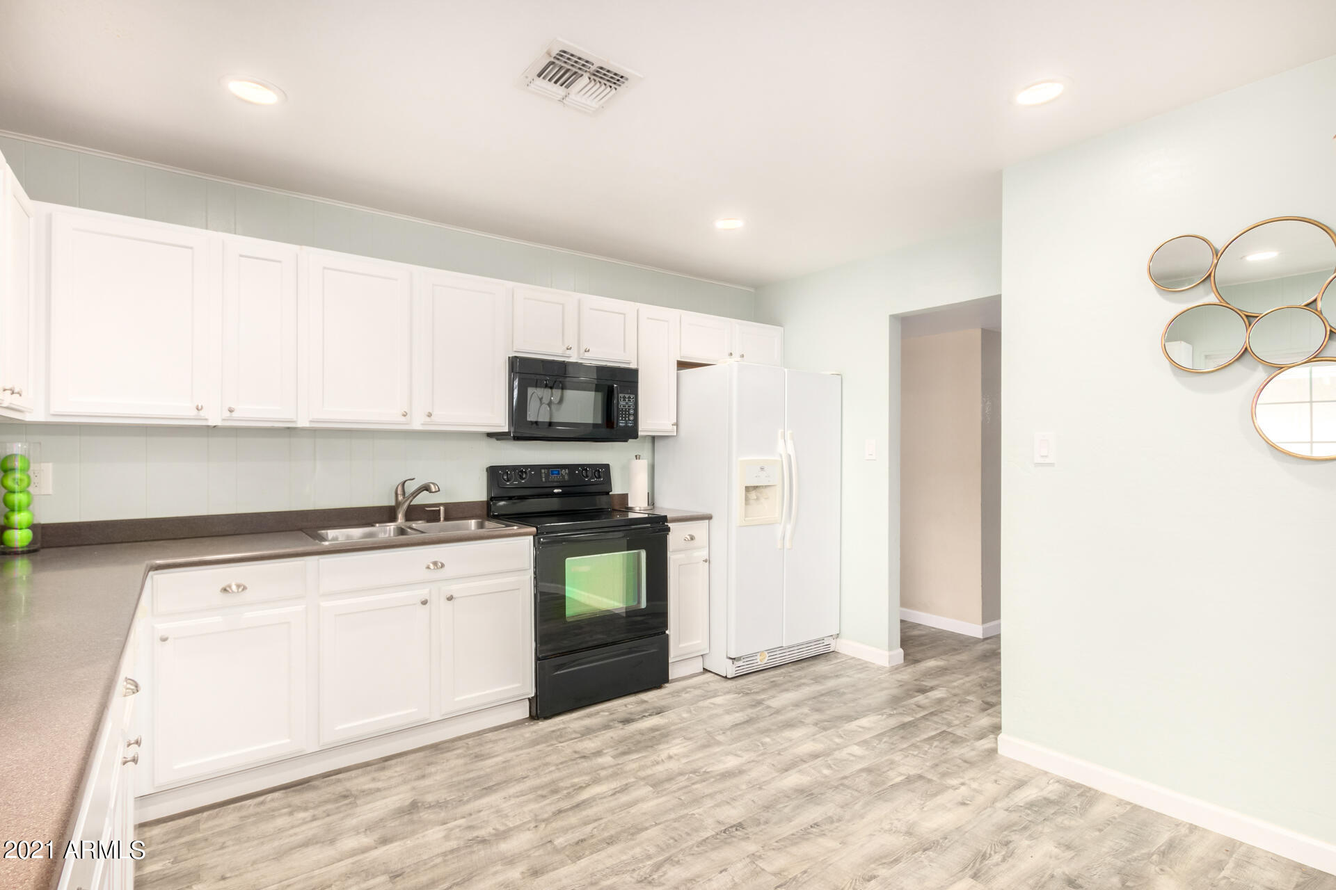 3820 West Bethany Home Road Phoenix, AZ 85019 - Photo 12 of 39 12-Bethany