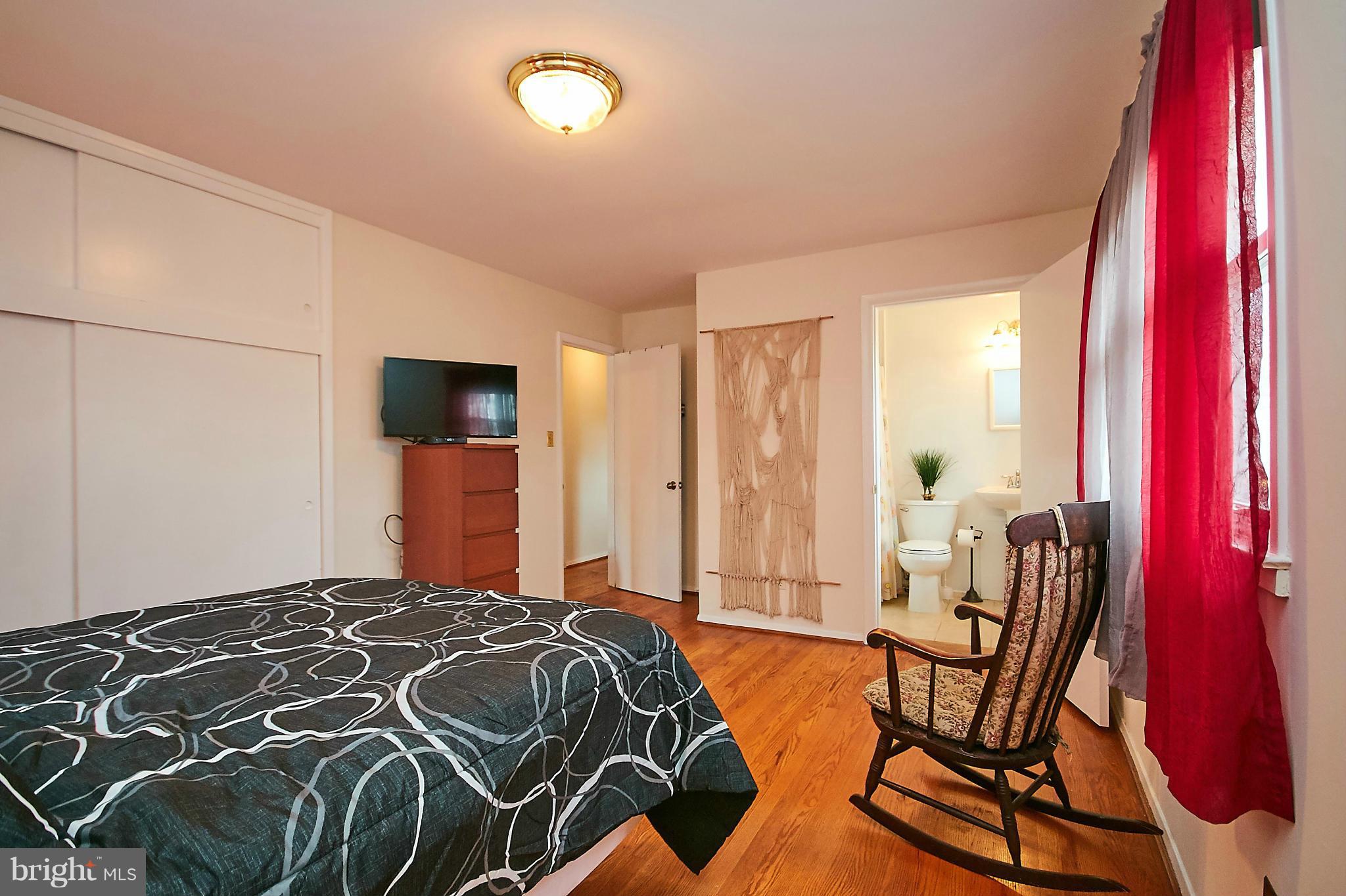 7724 Elgar Street Springfield, VA 22151 - Photo 13 of 30 Bedroom (Master)