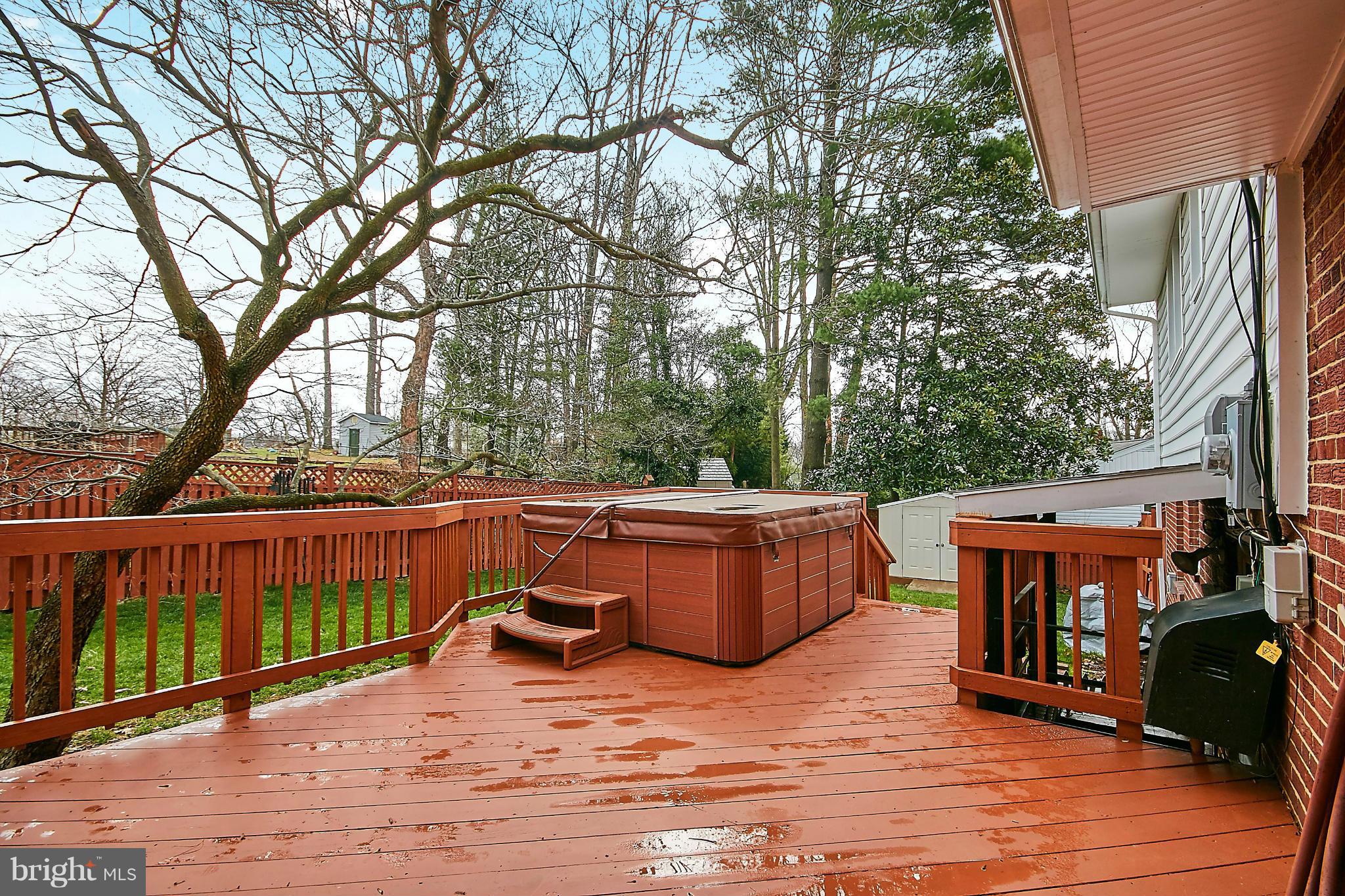 7724 Elgar Street Springfield, VA 22151 - Photo 27 of 30 Deck