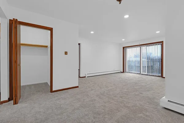 $210,000 | 1225 Whispering Hills Court, Unit 3B, Naperville, IL 60540