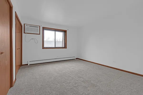 $210,000 | 1225 Whispering Hills Court, Unit 3B, Naperville, IL 60540