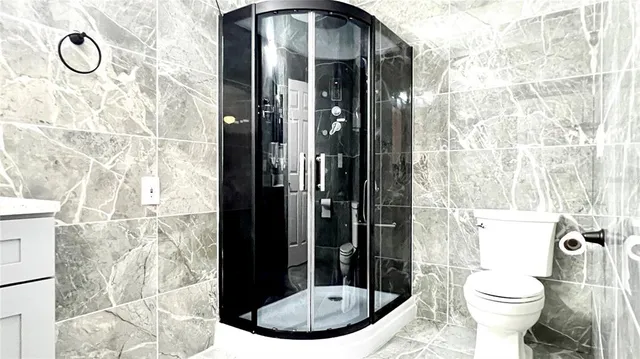 $959,999 | 8854 Oak Landings Court, Orlando, FL 32836