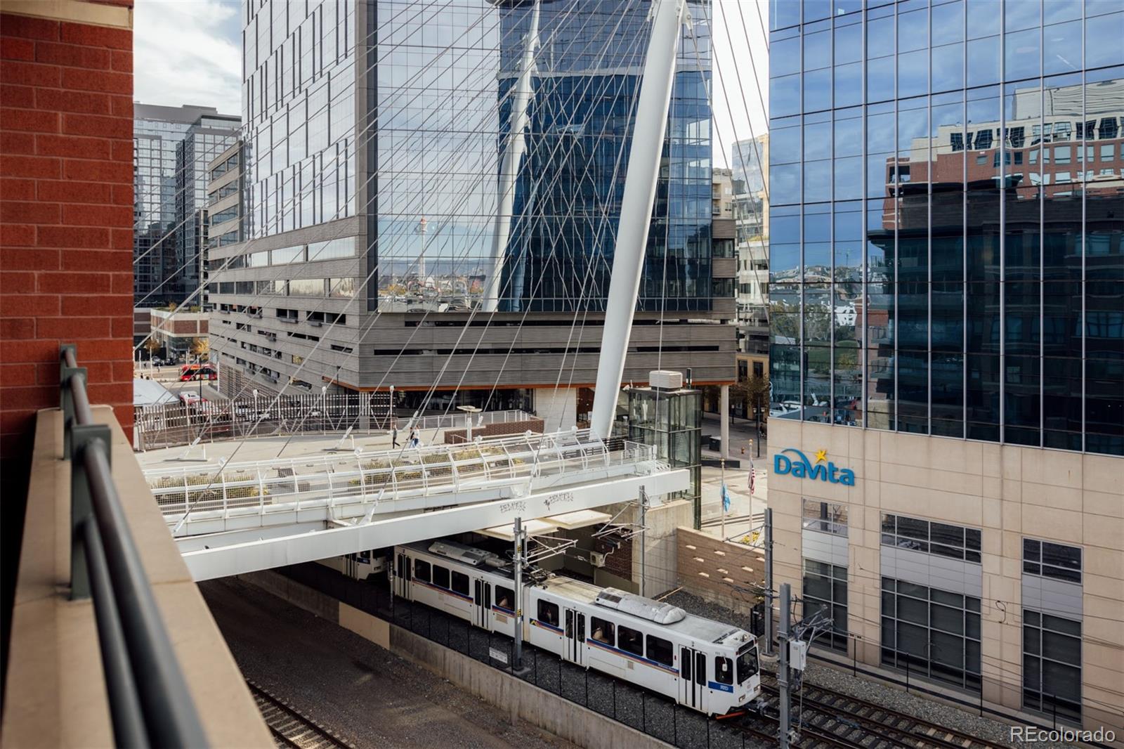 2100 16th St Mall, Unit 607 Denver, CO 80202 - Photo 11 of 46 a view of balcony with barbeque grill