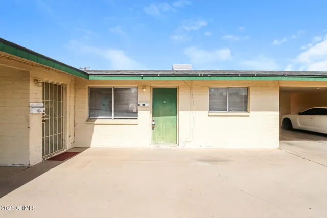 a view of a building with an outdoor space