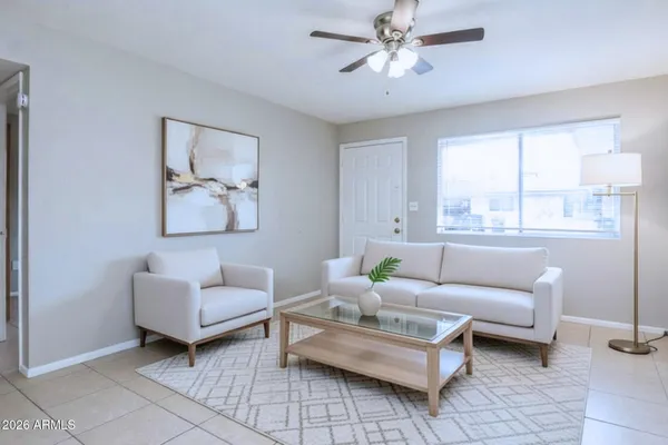 $900 | 826 East 4th Place, Unit B, Mesa, AZ 85203
