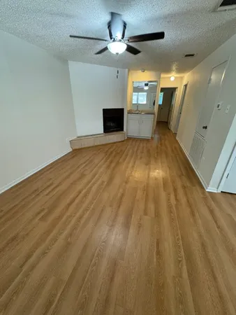$1,495 | 7000 Oak Meadow Circle, Unit A, Austin, TX 78736