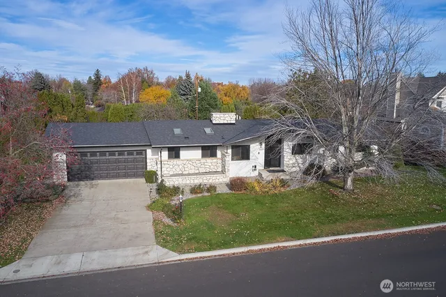 $759,900 | 755 Wauna Vista Drive, Walla Walla, WA 99362
