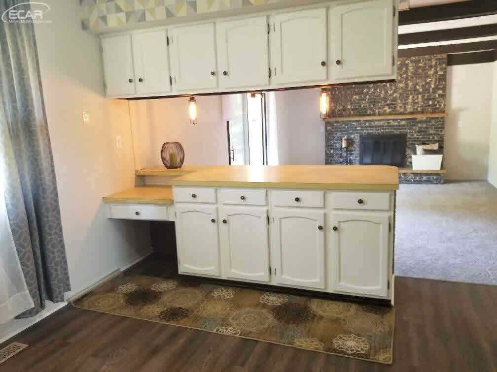 12361 North Lewis Road Clio, MI 48420 - Photo 7 of 24 21359159-6.JPG