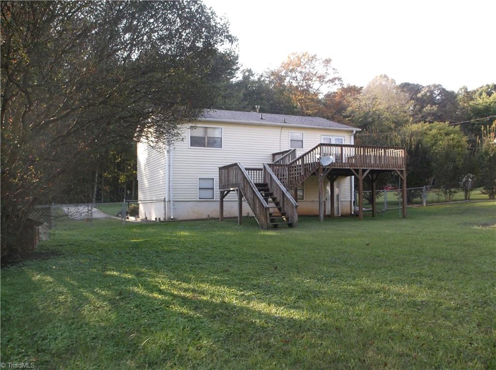 1712 William Fowler Road King, NC 27021 - Photo 8 of 26