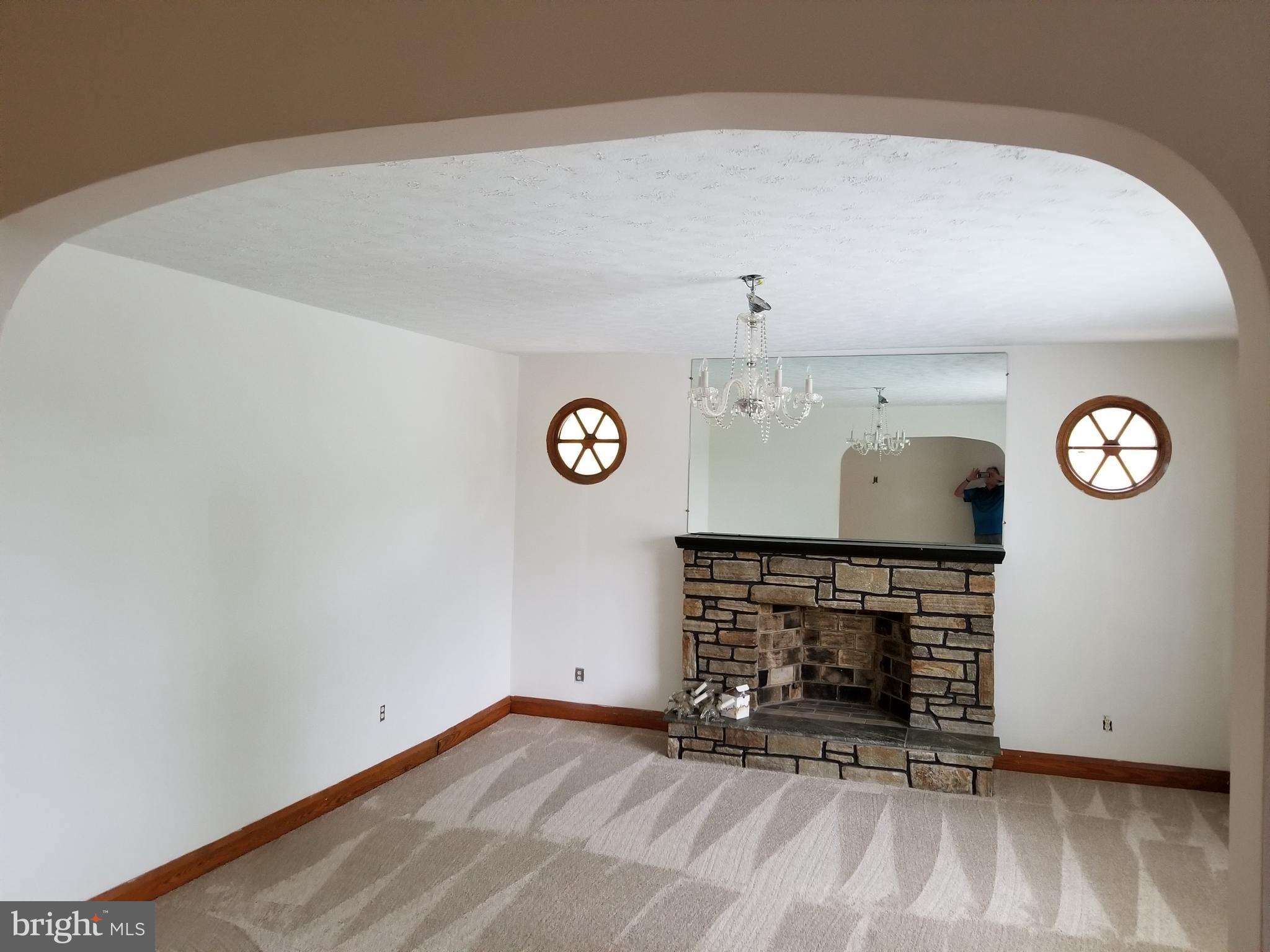 6617 Raven Hill Road Baltimore, MD 21239 - Photo 7 of 16 Living Room