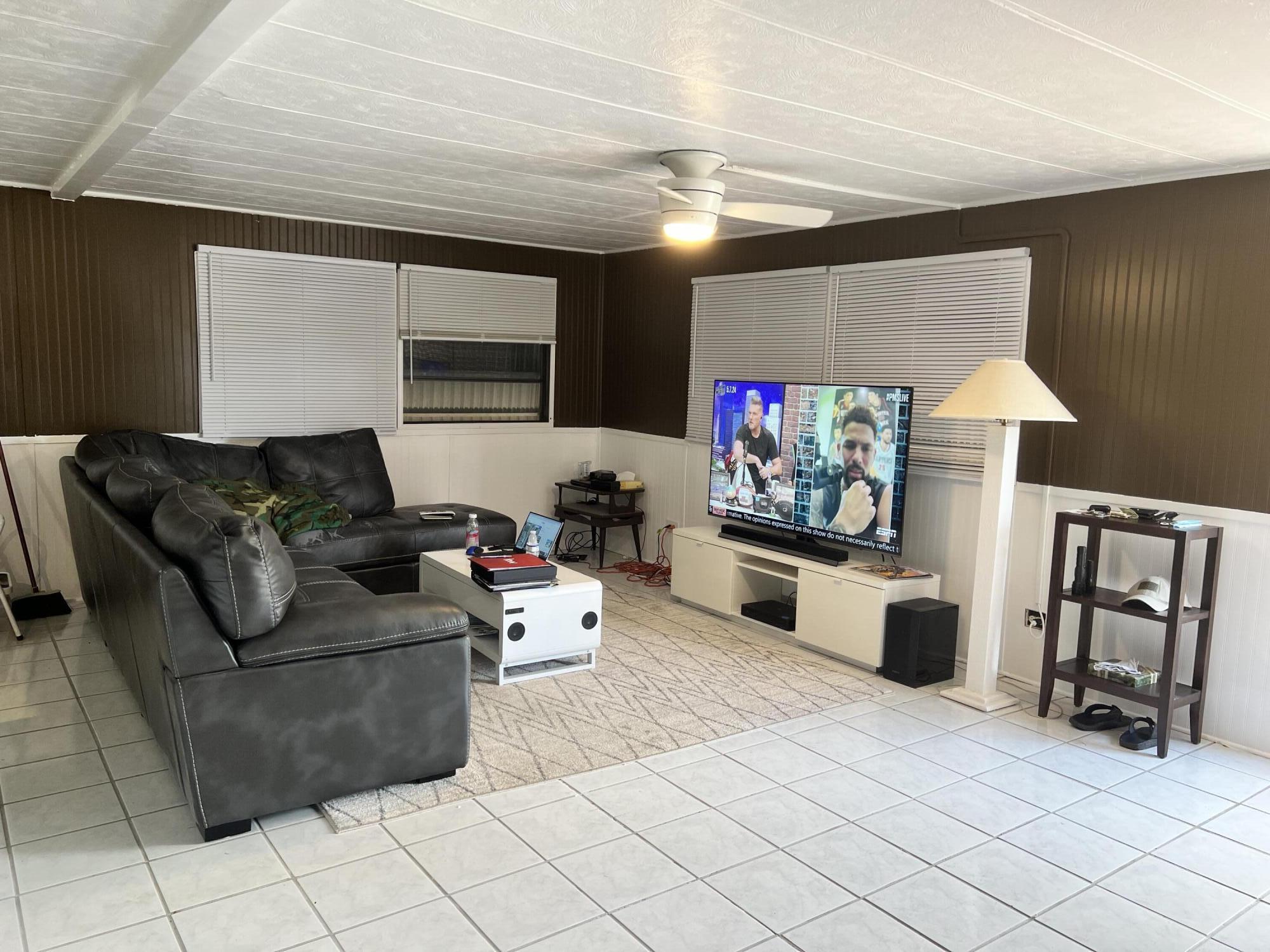 22909 Cascade Place Boca Raton, FL 33428 - Photo 2 of 3 IMG_2686