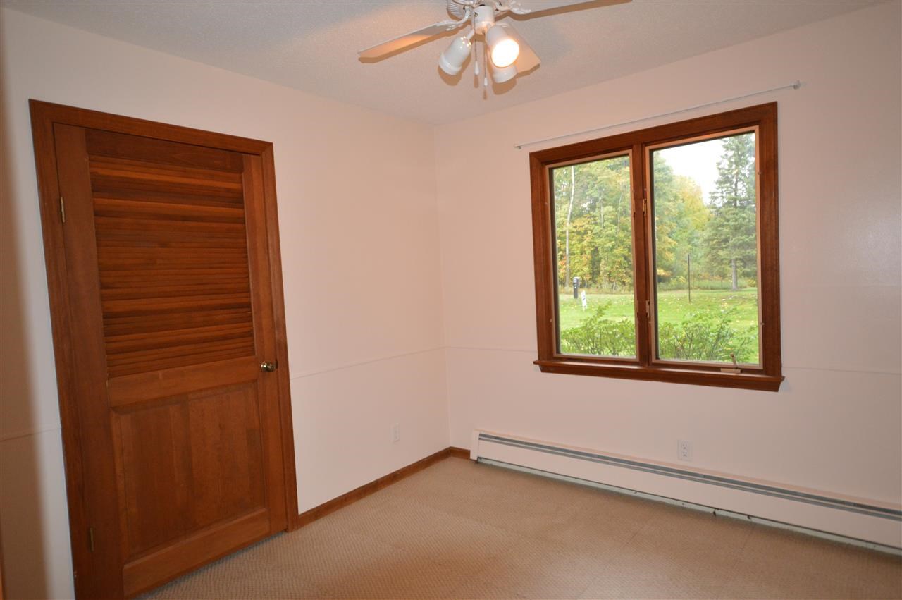 8823 North Long Lake Road Traverse City, MI 49685 - Photo 22 of 57 1790992-21.JPG