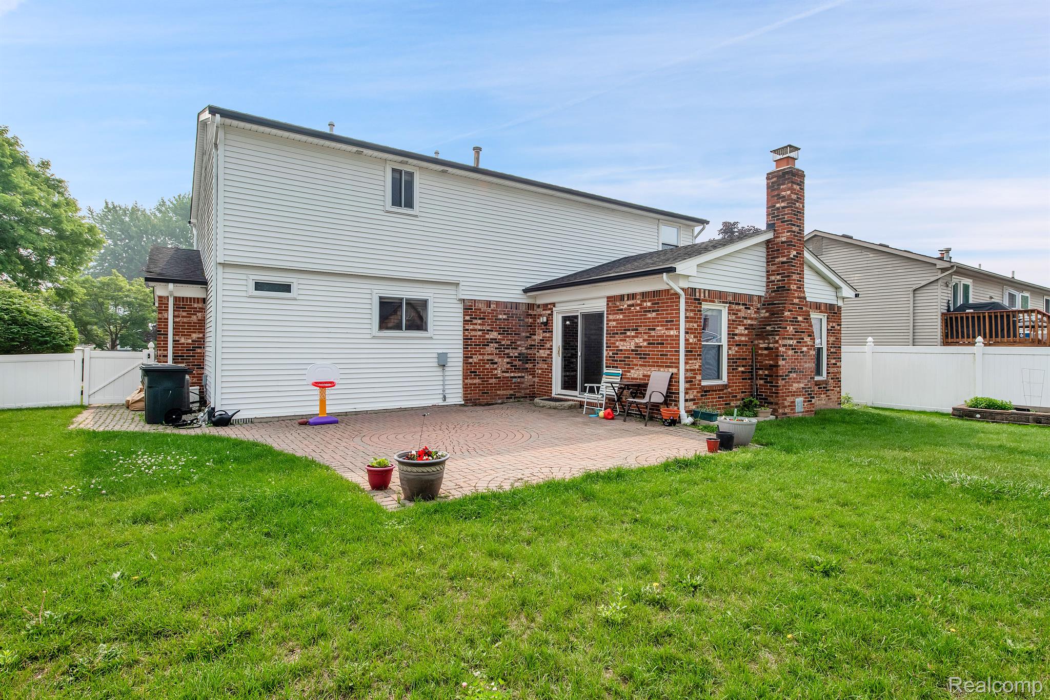 8523 Mannington Road Canton, MI 48187 - Photo 32 of 45 Gallery Image 32