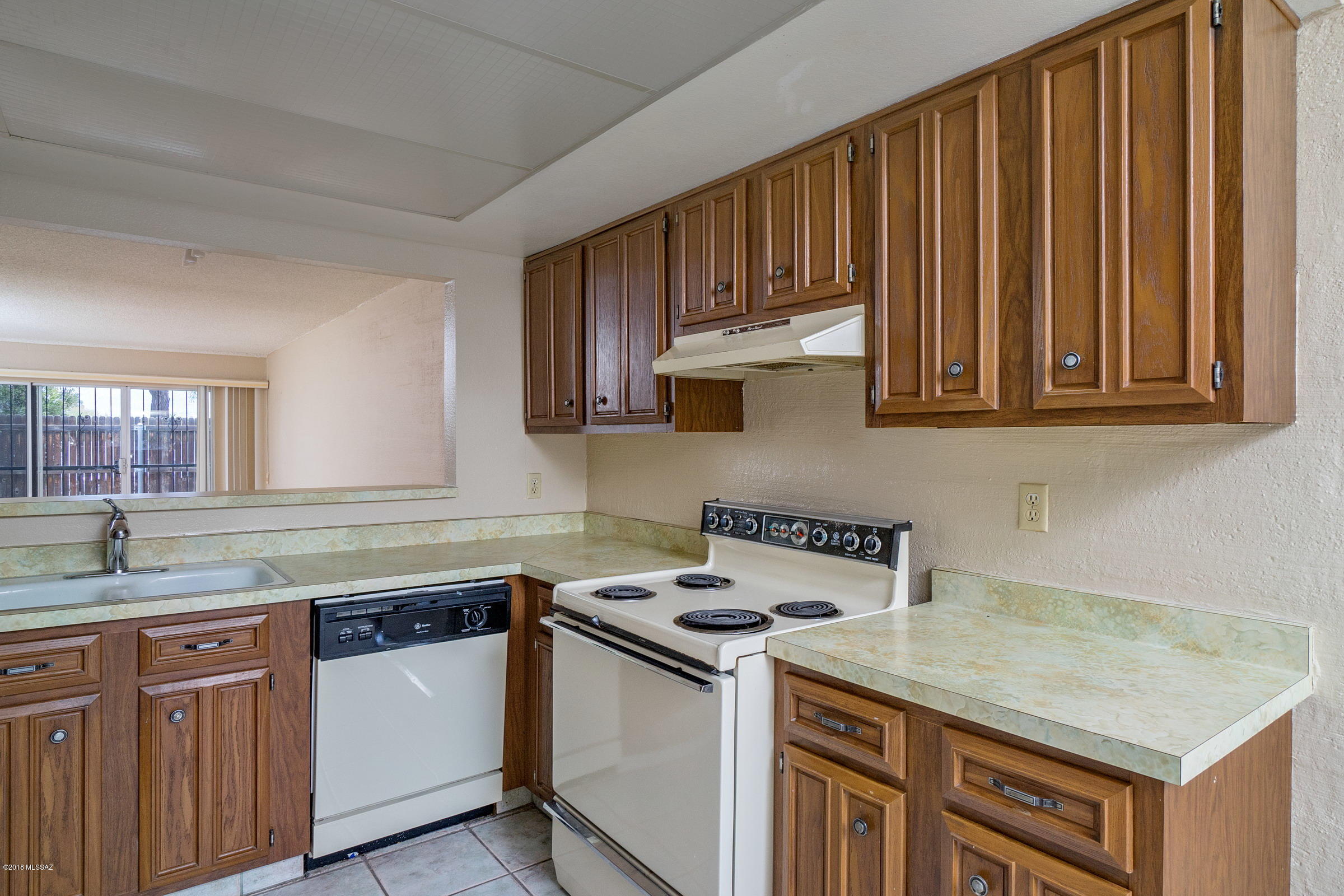 2525 East Prince Road, Unit 72 Tucson, AZ 85716 - Photo 4 of 21