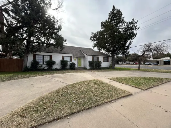 $1,300 | 3323 22nd Street, Lubbock, TX 79410
