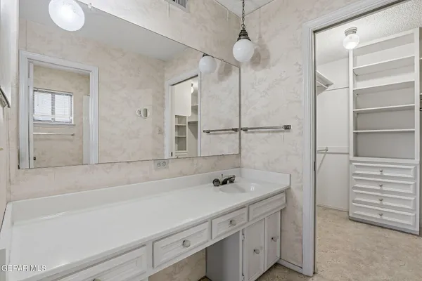 $285,000 | 648 Tepic Drive, El Paso, TX 79912