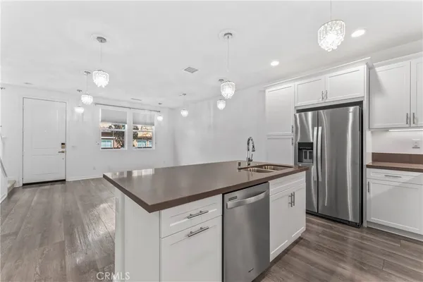 $630,000 | 28649 Jardineras Drive, Valencia, CA 91354