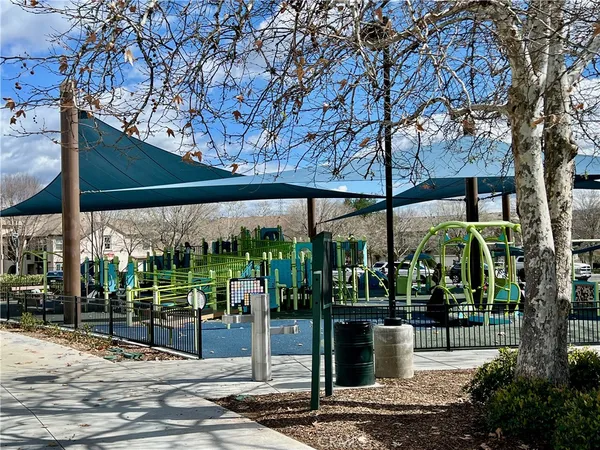 $630,000 | 28649 Jardineras Drive, Valencia, CA 91354