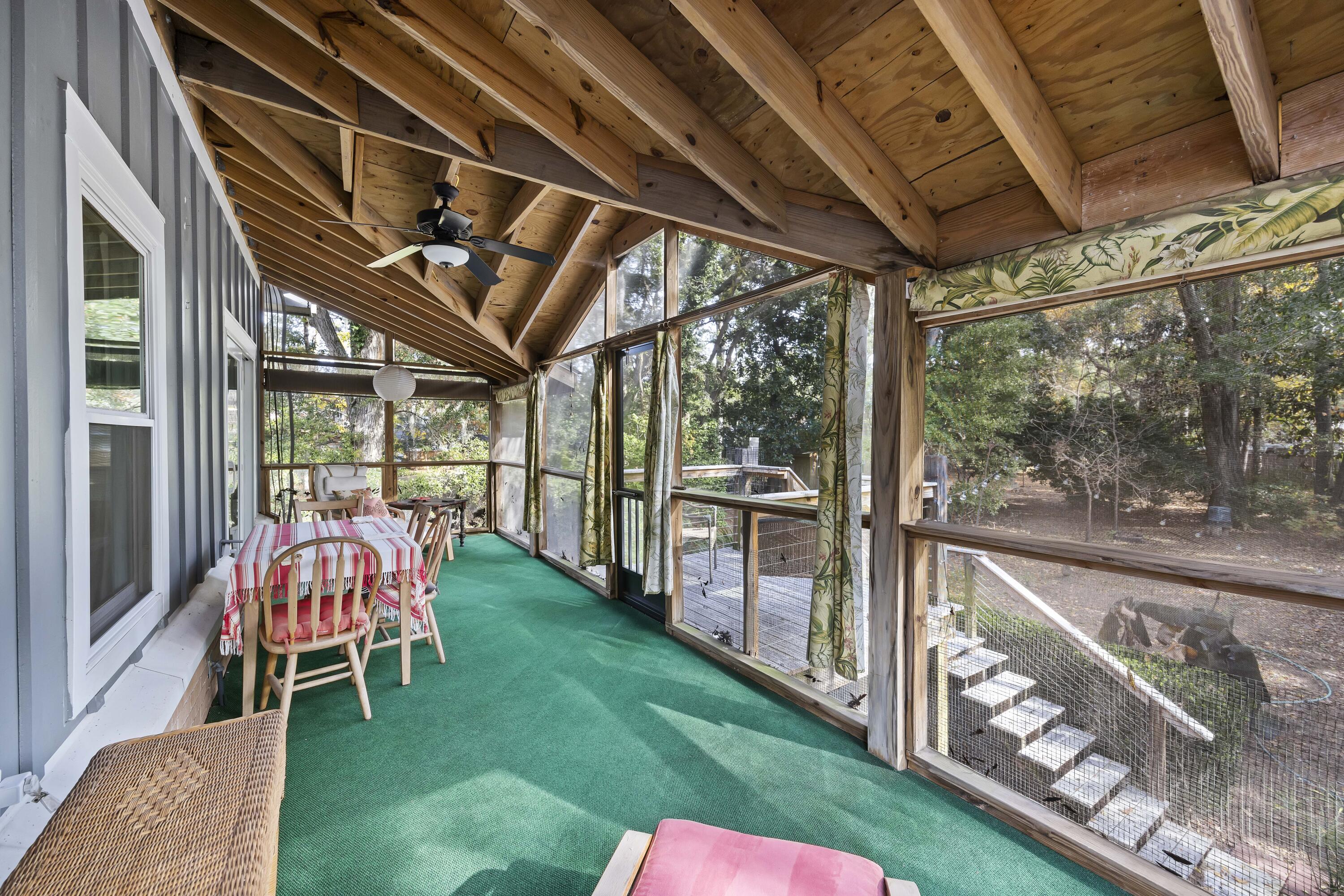 683 Edmonds Drive Charleston, SC 29412 - Photo 18 of 34 243A2059