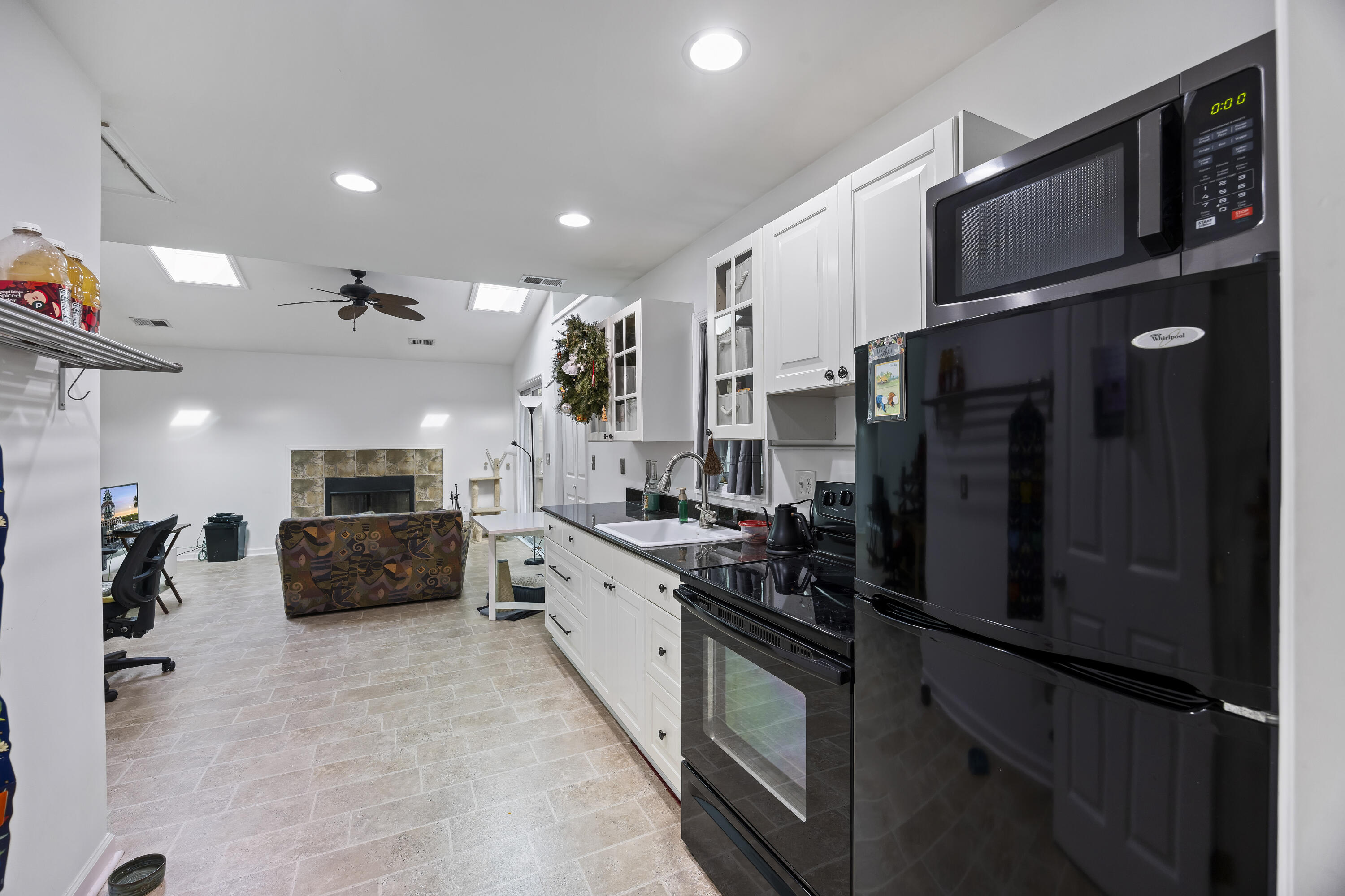 683 Edmonds Drive Charleston, SC 29412 - Photo 25 of 34 243A2149