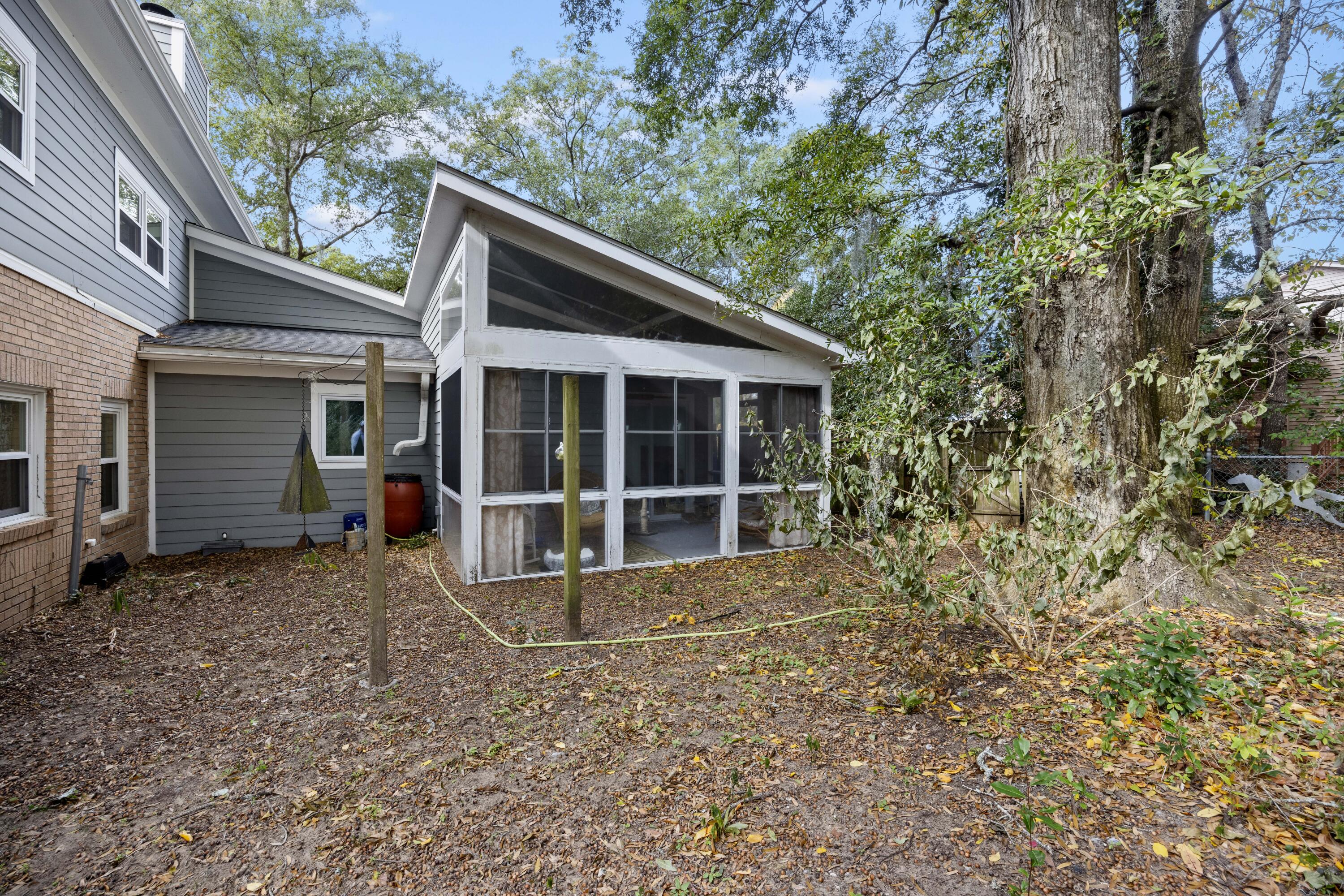 683 Edmonds Drive Charleston, SC 29412 - Photo 32 of 34 243A2199