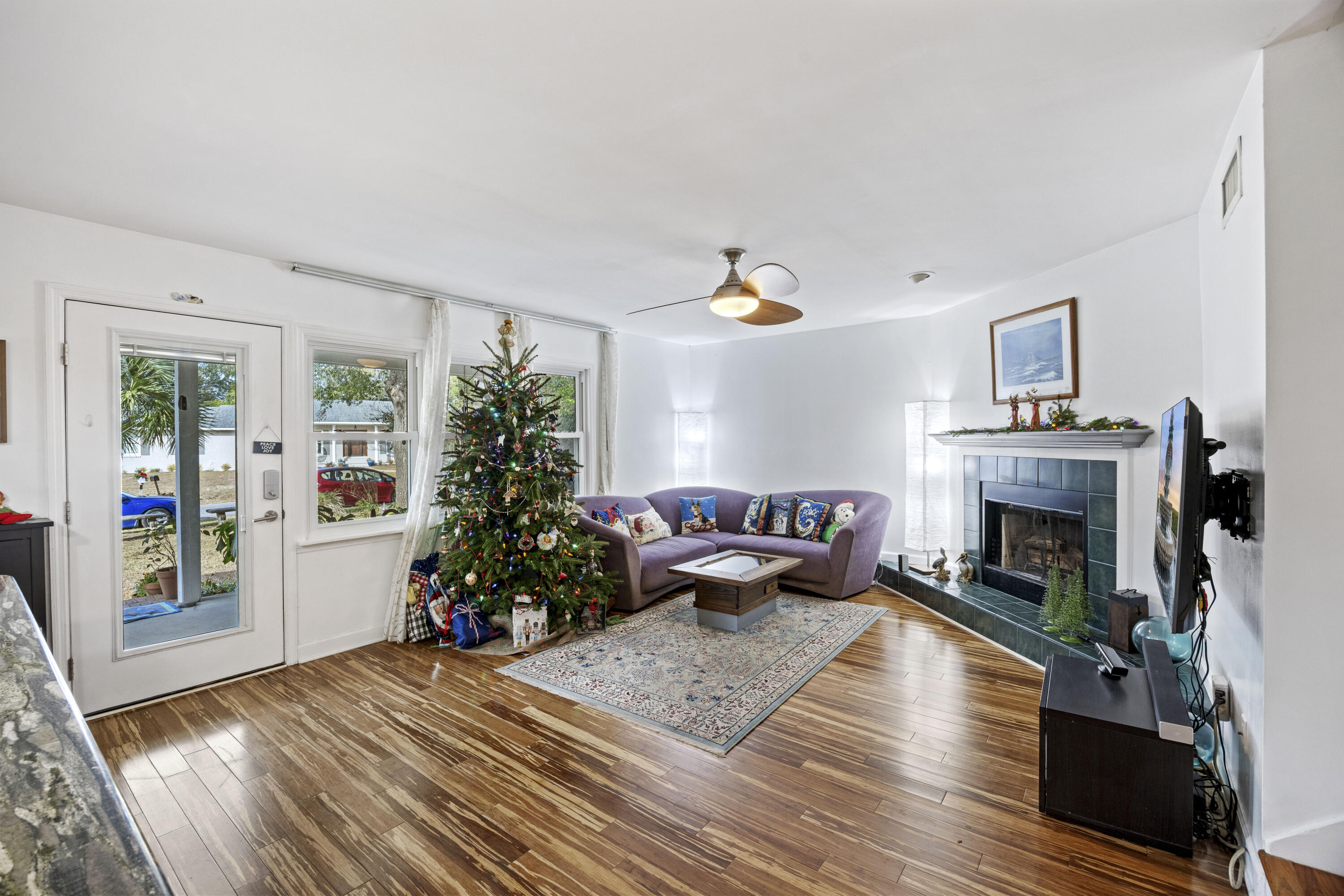 683 Edmonds Drive Charleston, SC 29412 - Photo 7 of 34 243A1873