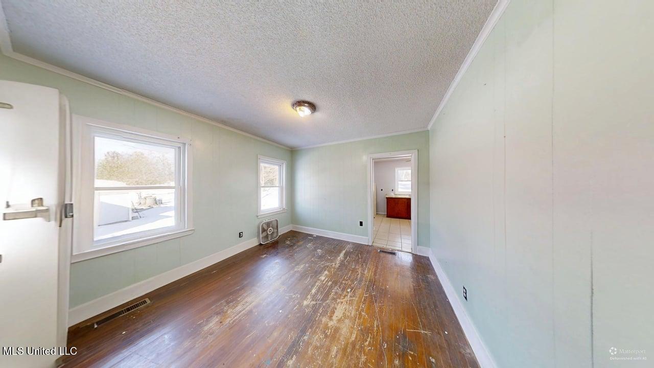 9338 East Broadway Road Olive Branch, MS 38654 - Photo 9 of 14 9338-E-Broadway-Rd-01282026_193120_defur