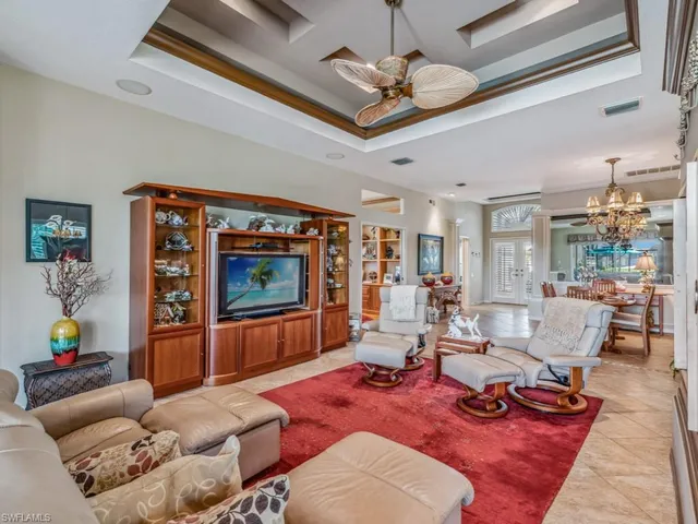 $1,000,000 | 6048 Fairway Court, Naples, FL 34110