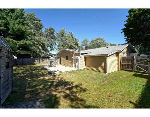 8 William Road Holbrook, MA 02343 - Photo 6 of 26