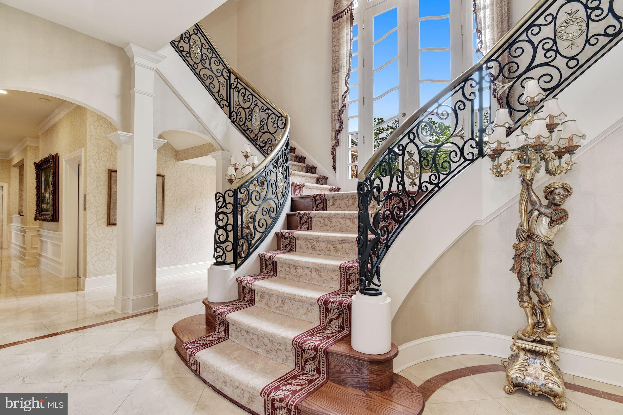 9333 Belle Terre Way Potomac, MD 20854 - Photo 14 of 111