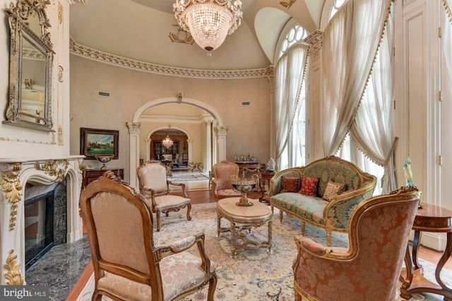 $3,200,000 | 9333 Belle Terre Way, Potomac, MD 20854