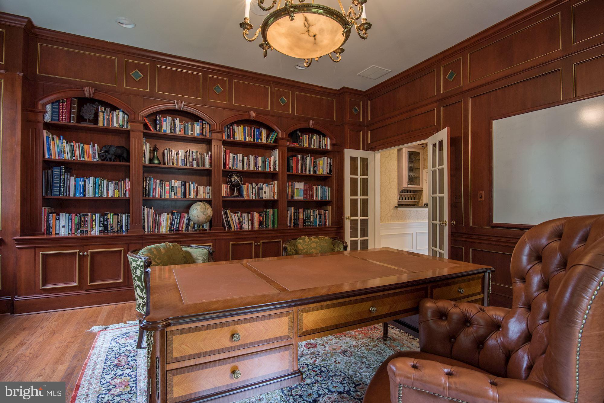 9333 Belle Terre Way Potomac, MD 20854 - Photo 34 of 111 Library/Office