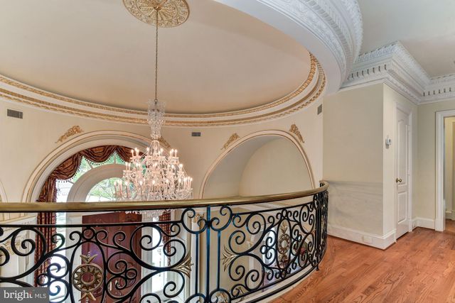 $3,200,000 | 9333 Belle Terre Way, Potomac, MD 20854