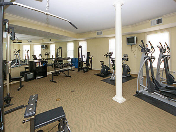 498 Albemarle Road, Unit 305 Charleston, SC 29407 - Photo 41 of 44 41