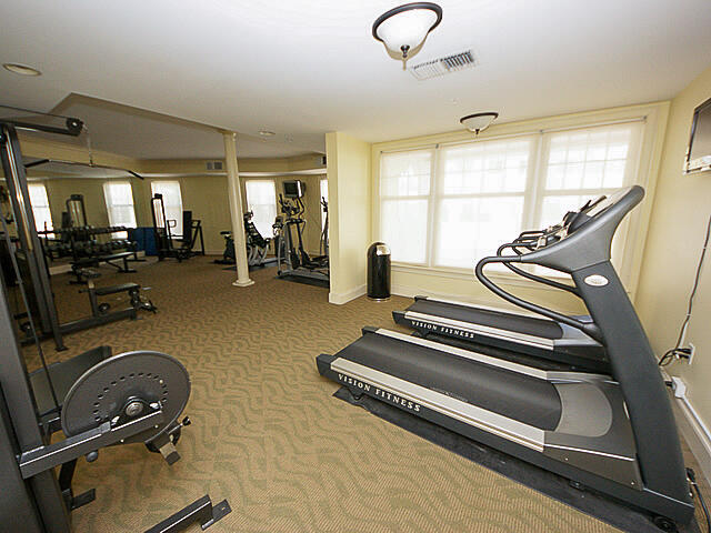 498 Albemarle Road, Unit 305 Charleston, SC 29407 - Photo 42 of 44 42