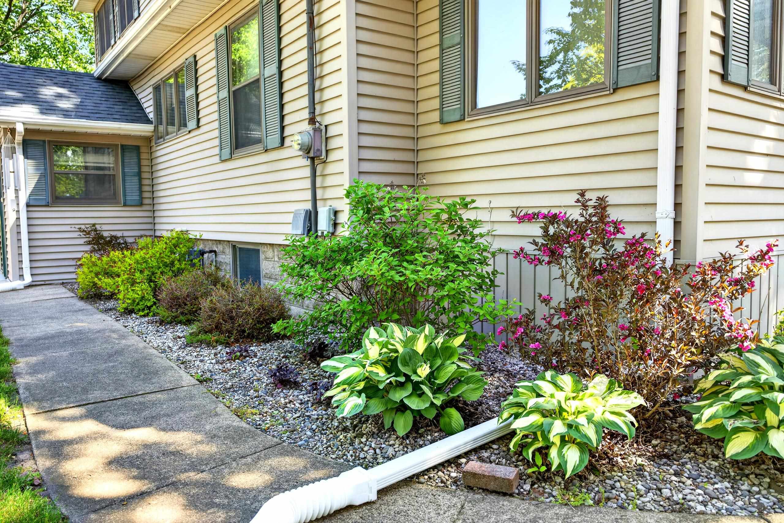 204 Russell Road Kawkawlin, MI 48631 - Photo 61 of 82 Gallery Image 61