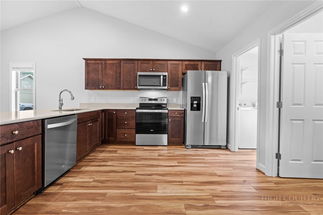 158 Pitts Way, Unit 124 Boone, NC 28607 - Photo 7 of 26 Gallery Image 7