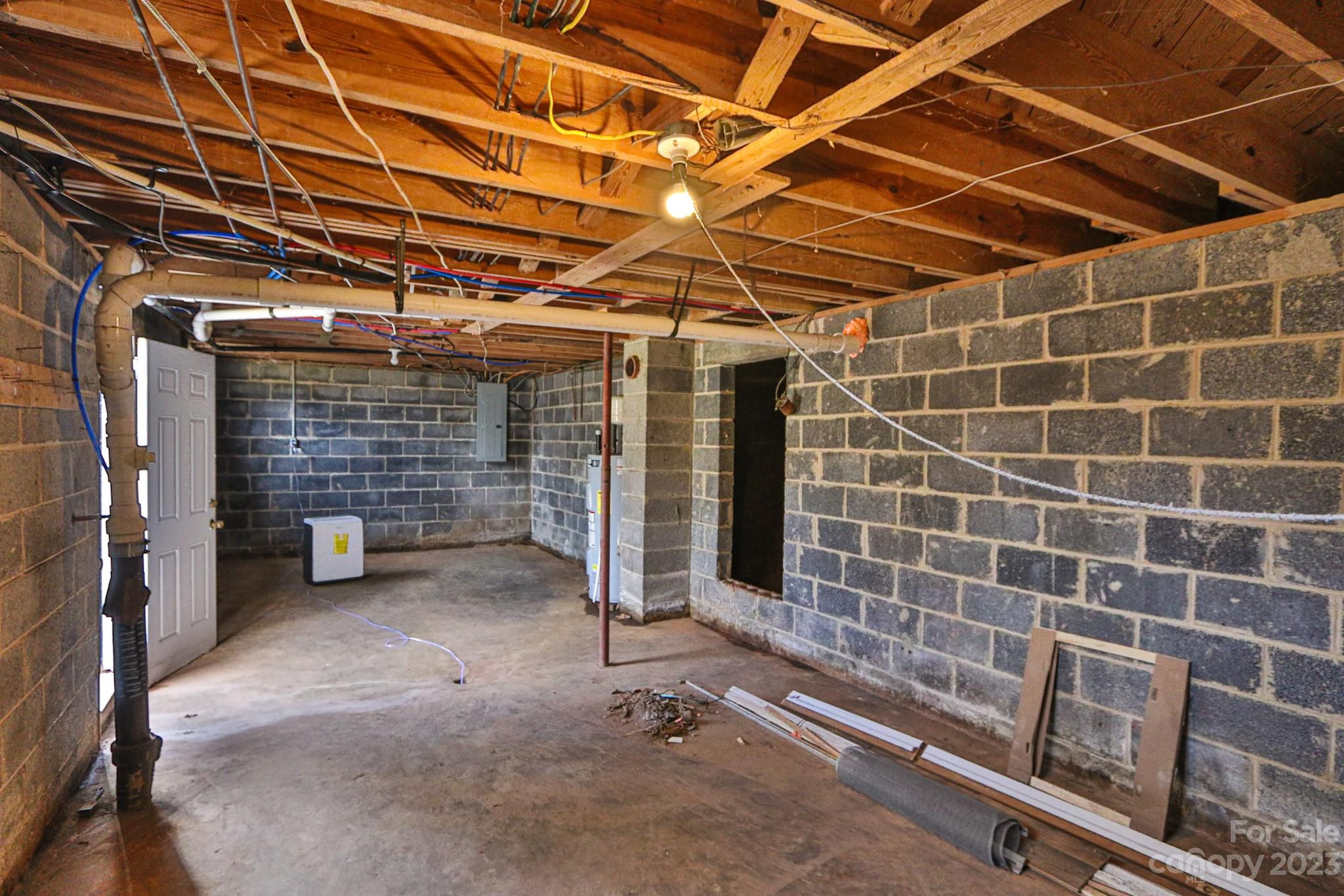 219 Harris Avenue Elkin, NC 28621 - Photo 39 of 48 a view of a room with gym equipment
