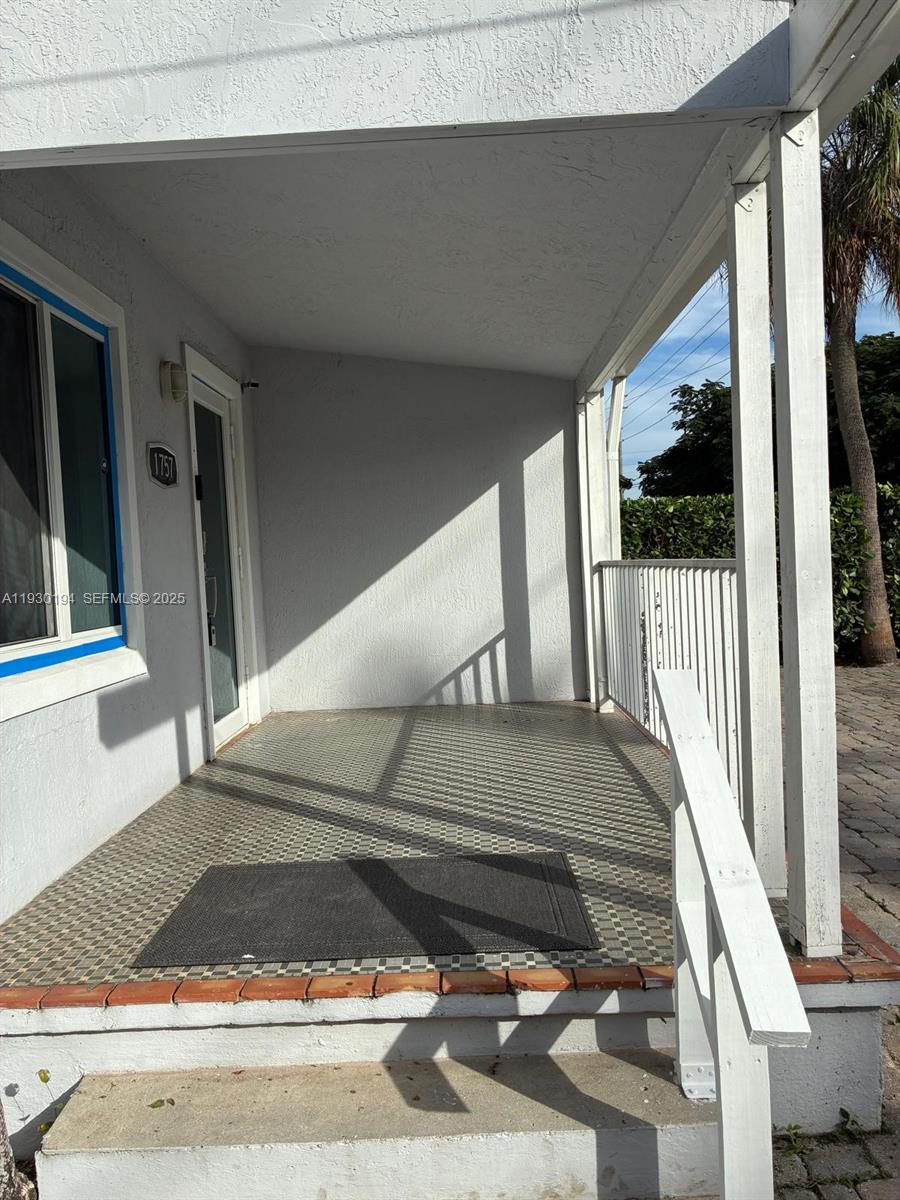 1757 Southwest 24th Terrace Miami, FL 33145 - Photo 35 of 40